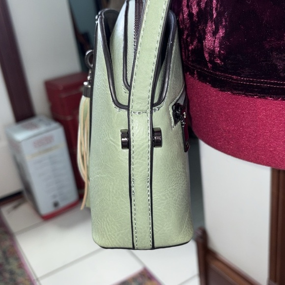 Sam & Hadley  Crossbody bag  vegan sage green  mini bag  mini Crossbody
NWT - Picture 6 of 15